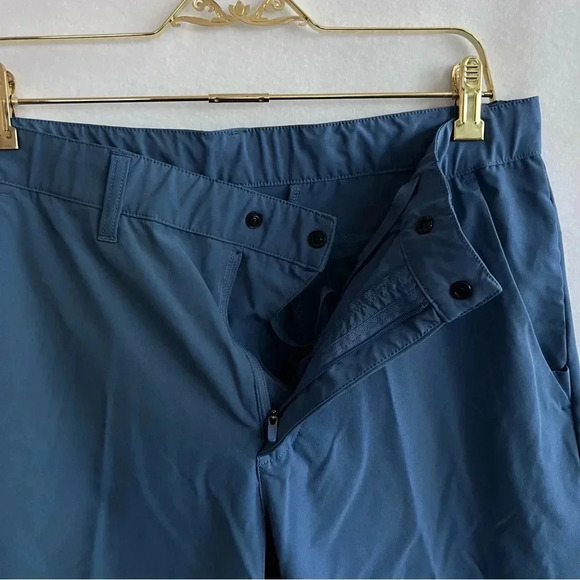 Fabletic The Only Short Size Medium 8" Inseam Blue Horizon Water Resistant - Picture 7 of 8